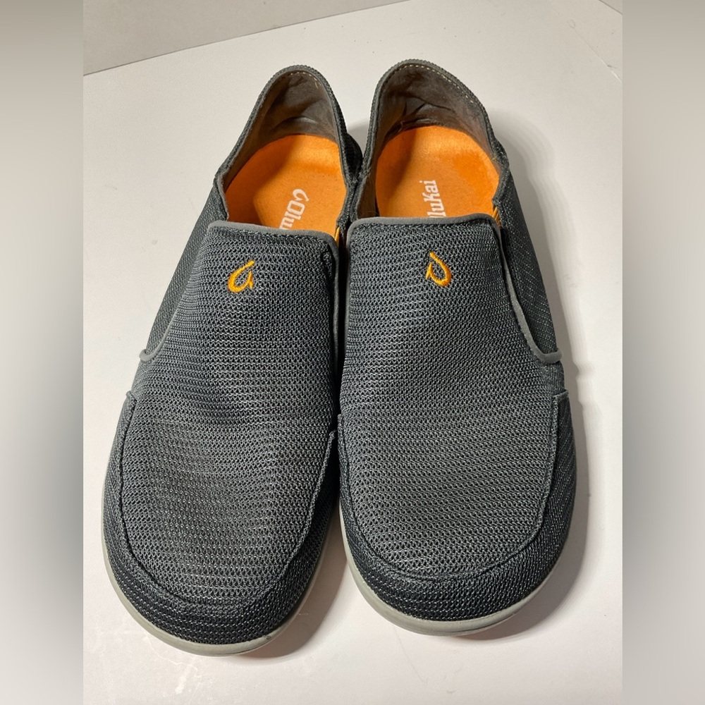 OluKai Men’s Gray Mesh Slip-On Loafers with Orange Insole